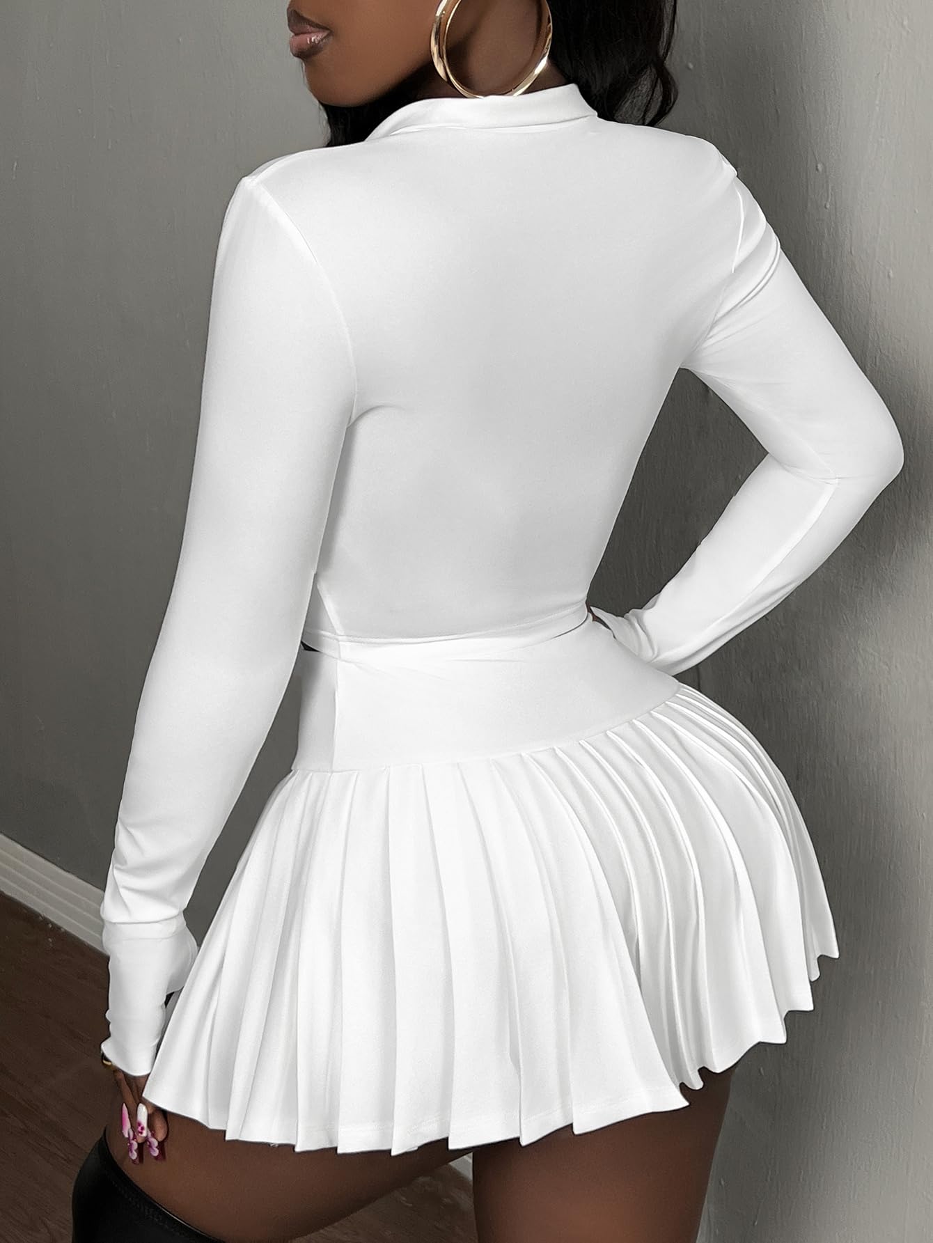 SOLY HUX Women's Skirt Sets 2 Piece Outfits Long Sleeve Crop Top with Pleated Mini Skirt Set Activewear Party Outfits for Women Plain White Large